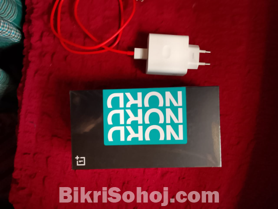 OnePlus Nord ce4 litte 5G